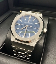Audemars Piguet Royal Oak Blue Dial SS 41MM Watch 15400ST BRAND NEW Boutique