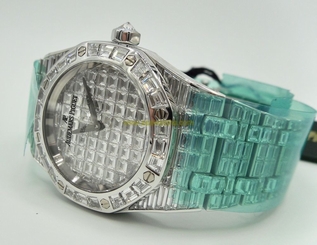 AUDEMARS PIGUET ROYAL OAK LEGACY 33MM FULL BAGUETTE DIAMOND