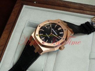 Audemars Piguet Royal Oak Ladies Automatic Rose Gold 37mm 15450OR.OO.D002CR.01