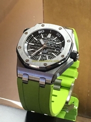 Audemars Piguet AP Royal Oak Offshore Diver Black 15710ST.00 ON BRACELET!