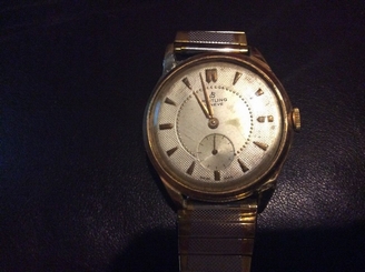 Breitling Geneve --- Vintage Manual Winding Mens Watch