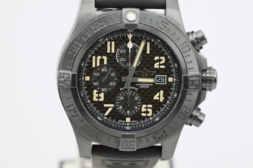 Breitling Limited Edition 250 Super Avenger Blacksteel Carbon Fiber Dial M13371