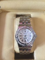 Breitling A71340 Womens Starliner Diamond Bezel, And Mother-of-Pearl Watch Dial.