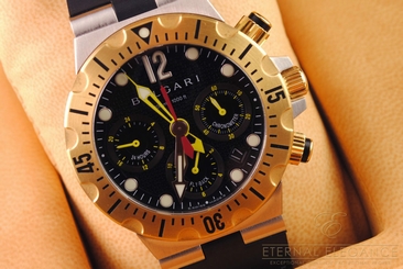BNIB Bulgari Diagono Professional Scuba Chrono SC40SGVD, Flyback Automatic, 40mm