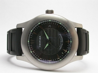 CHOPARD 8200 BLACK DIAL & BLACK RUBBER STRAP STAINLESS STEEL 40MM MENS WATCH