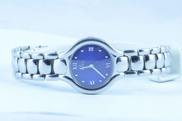 EBEL BELUGA WOMEN'S WATCH STEEL/STEEL QUARTZ 30MM RAR NICE CONDITION