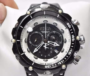 Invicta Reserve Venom II Chronograph Men's Watch Black 11708 Swiss Made 886678117086