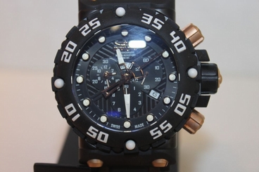 Invicta Men's 0404 Subaqua Nitro Chronograph Black Textured Dial Watch