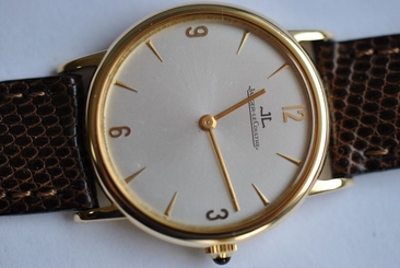ELEGANT JAEGER LE COULTRE 750 GOLD extra flat