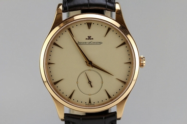 Jaeger LeCoultre Master Control Ultra Thin 40mm Automatic 18K Rose Gold Q1352420