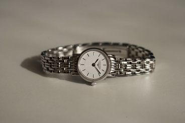 Authentic Longines Presence L4.219.4.12.6 Quartz Ladies Watch