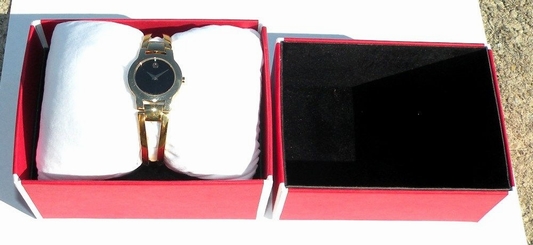 Vintage Movado Museum Gold Tone Stainless Steel Watch Model: 88 E4 1842 lot162