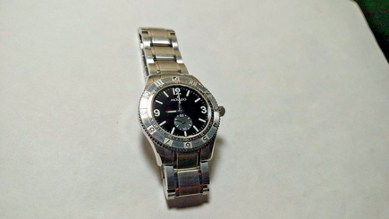Men's MOVADO GENTRY Sport Watch 84 N2 1890 Black Face Stainless Steel Band Nice