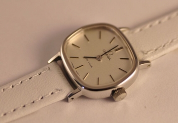 MINT NOS OMEGA DE VILLE WATCH SERVICED PERFECT WORKING