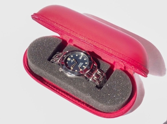 Omega Seamaster Professional 300m/1000ft Quartz Divers Watch ( Full Size )