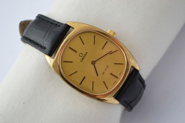 Vintage Omega De Ville Cal.625 Gold Plated Mens Midsize Handwind Dress Watch 896