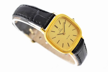Vintage Omega De Ville Cal.625 Hand Wind Gold Plated Ladies Petite Watch 1154