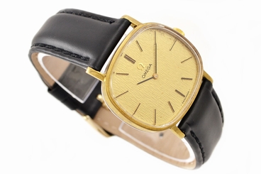 Vintage Omega Midsize Cal.625 Hand Winding Gold Plated Watch 1207