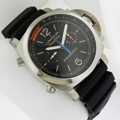 Panerai Luminor 1950 Regatta 3 Days PAM00526 Flyback Titanio PAM 526 Ret: $17200