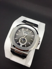 Patek Philippe Nautilus 5726/1A Stainless Steel 40.5mm 5726 BRAND NEW