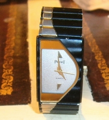 PIAGET RECTANGLE LADIES WATCH BLACK/GOLD BAND EXCELLENT WORKS PERFECTLY