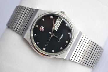 Vintage Rado Voyager Day Date Stainless Steel Automatic Midsize Mens Watch 114