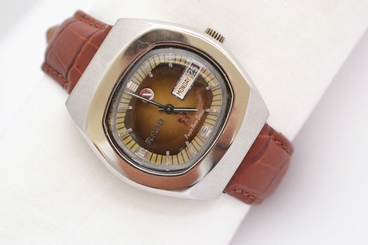 Vintage Rado Purple Horse De Luxe Stainless Steel Automatic Mens Watch 377