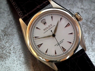 Beautiful 1950's Solid 9ct Gold Rolex Oyster Semi-Bubbleback Gents Vintage Watch