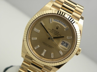 Mens Rolex DAY-DATE 40MM President 228238 Yellow Gold Champagne Baguette Dial