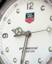 TAG HEUER LADIES KIRIUM DIVING WATCH 200 MT PROFESSIONAL WHITE WL1315
