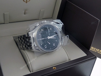 NEW Baume et Mercier Men's Clifton Chronograph Automatic Watch 10212