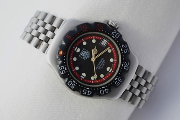 Vintage Tag Heuer F1 Stainless Steel Quartz WA1214 Midsize Watch 970