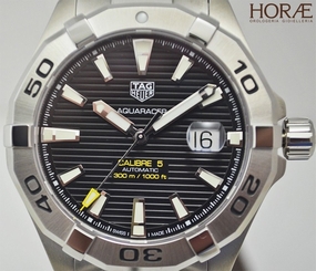 Tag Heuer Men's Aquaracer 300M calibre 5 43mm WAY2010.BA0927 black dial steel