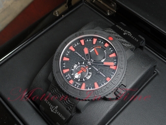 Ulysse Nardin Maxi Marine Diver Black Sea W/Red Hour Markers 45mm Ref: 263-92-3C