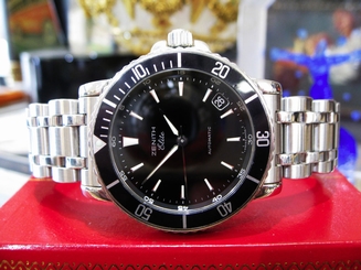 Men's Zenith Elite Rainbow 670 Movement Swiss Made 200m Diver Watch