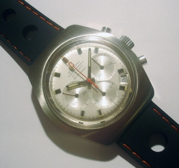 70s Zenith El-Primero Three Registers Automatic Date Chronograph Cal.3019PHC