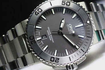 New ??ORIS Aquis 733.7653.4153 Date Divers SS x Automatic 300M Grey Dial Men,AS