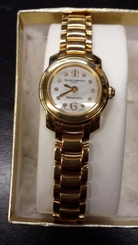 LADIES 18 KT BAUME & MERCIER WATCH