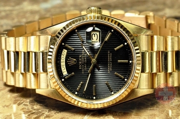 Rolex President Day Date MENS 18038 with Black Dial and Box