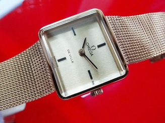 WOMEN'S OMEGA DEVILLE GOLD DIAL MANUAL WINDING VERY CLEAN KEEPING TIME