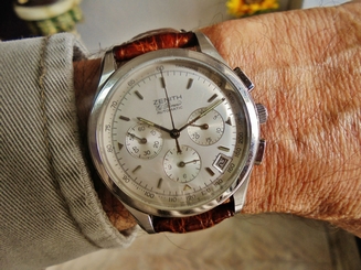 ZENITH "EL PRIMERO" CHRONOGRAPH AUTOMATIC vintage high-quality Swiss watch