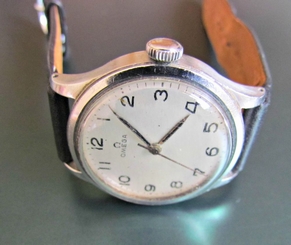  GENUINE VINTAGE OMEGA MILITARY WATCH STEEL 35 mm