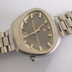 RARE RADO NCC444 DIVERS AUTOMATIC ASSYMETRIC LADIES SWISS WATCH FROM CIRCA 1970