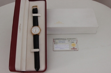 Omega De Ville Prestige Classic Vintage 18K Yellow Gold Watch