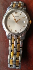 Tissot R460/360 Mens Swiss Made Two Tone 7 Jewel Quartz Watch W/ Date Calendar