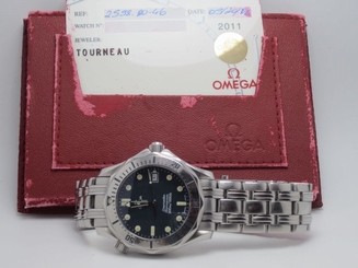 OMEGA SEAMASTER UNISEX PROFESSIONAL STAINLESS STEEL WATCH