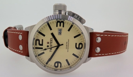 .TW STEEL 50MM tw21 OVERSIZE QUARTZ STEEL WRIST WATCH?