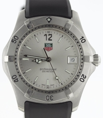 EXLNT COND MENS TAG HEUER PROF. WK1112 QUARTZ SILVER DIAL ORG TAG RUBBER STRAP