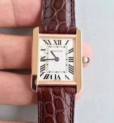 Cartier Tank Solo Ladies W5200024 24MM x 31MM TW Rose Gold White Dial Swiss Quartz