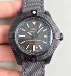 Breitling Avenger Seawolf II 75 Anniversary Army Air M17331 GF PVD Carbon Fiber Dial Swiss 2824-2